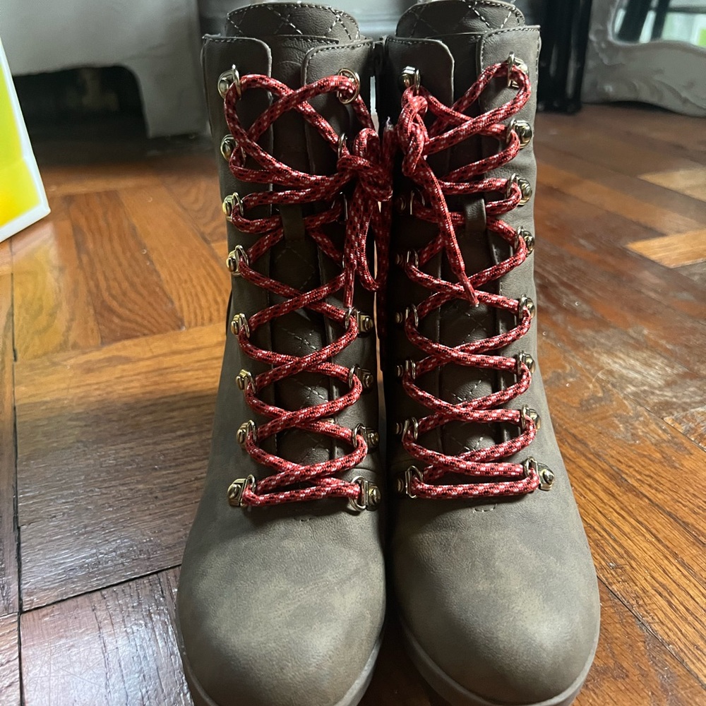 G by guess combat low heel boots